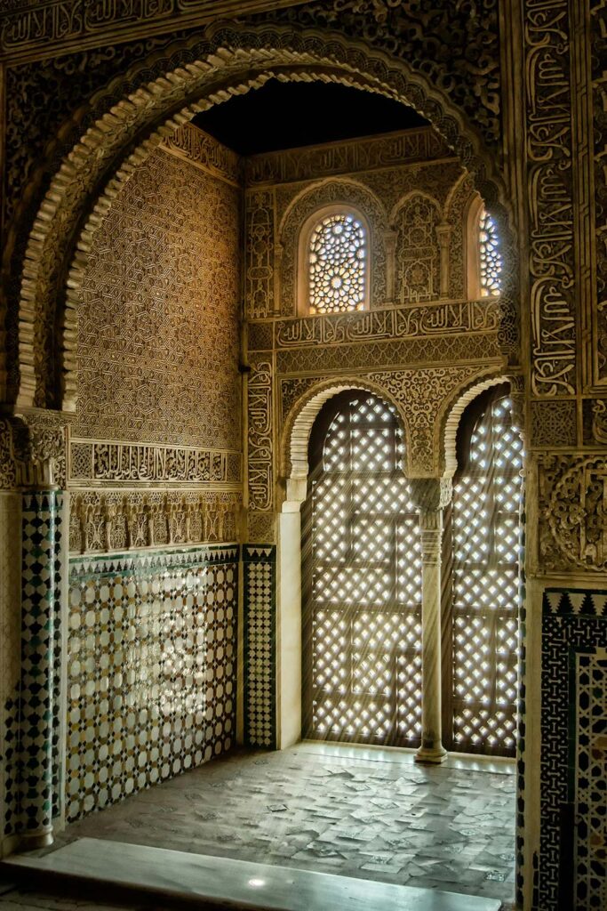 ALHAMBRA-PALACE